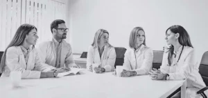 Integration von Pflegepersonal aus dem Ausland im Krankenhaus-Team